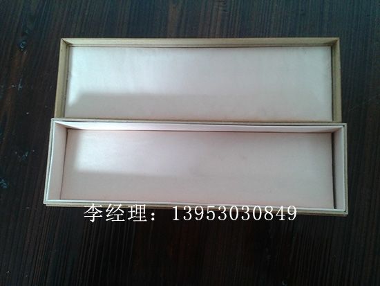 點(diǎn)擊查看詳細(xì)信息<br>標(biāo)題：首飾盒 閱讀次數(shù)：2712