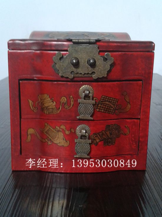 點(diǎn)擊查看詳細(xì)信息<br>標(biāo)題：首飾盒  閱讀次數(shù)：2970